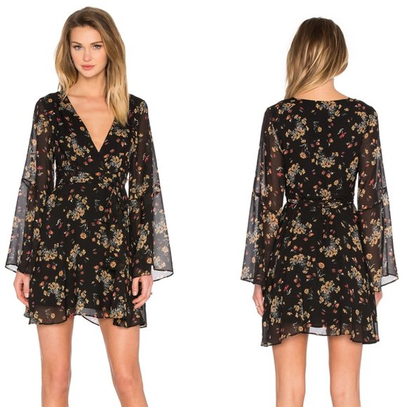 Free People Dresses & Skirts - Free People Chiffon Lilou Dress Black Floral Print Bell Sleeves Flowy V Neck S